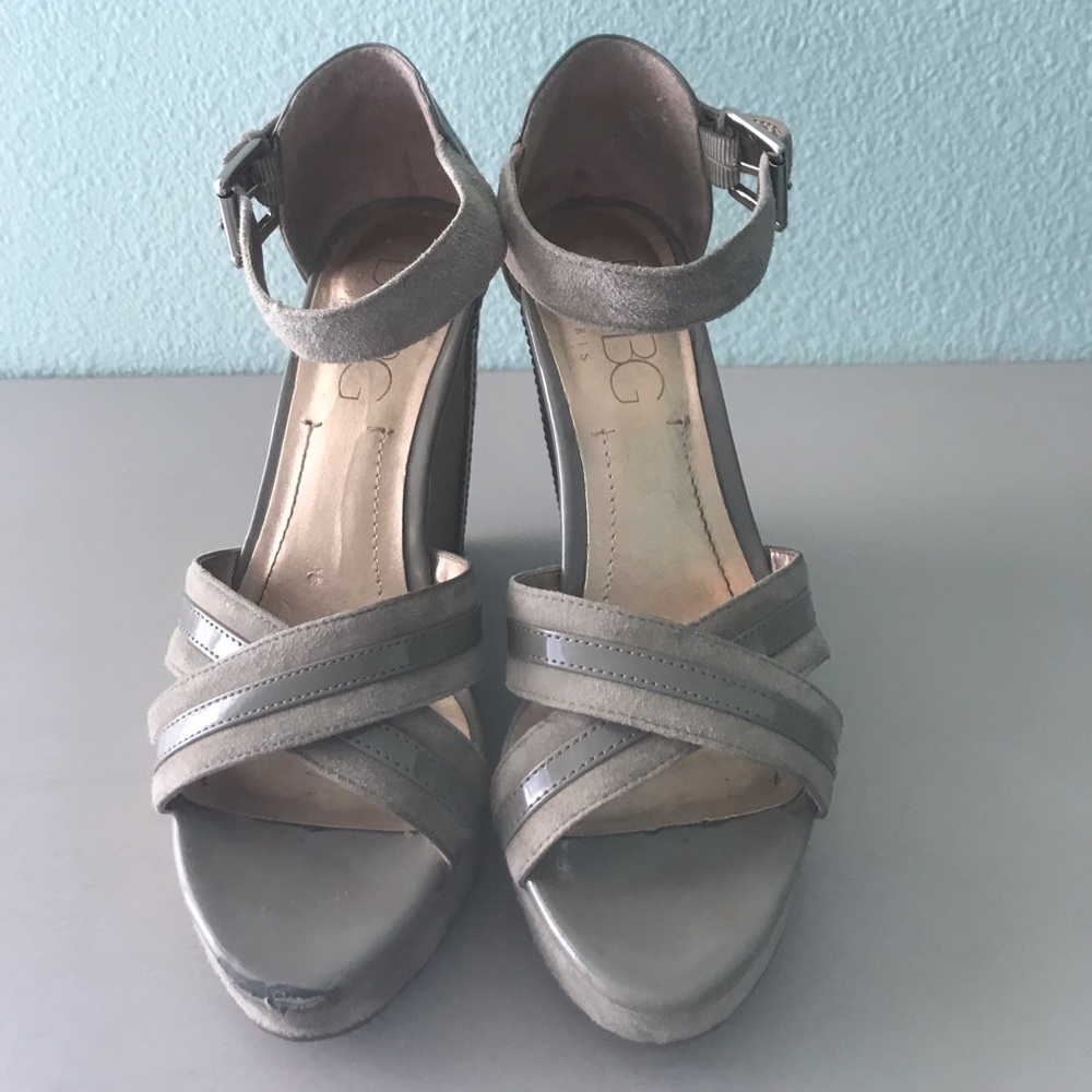 BCBG Wedges